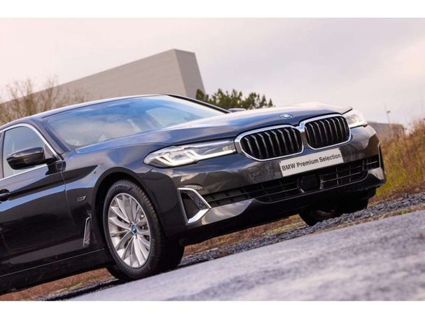 BMW 530 e 215 kW image number 46