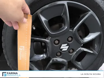 Car image 31