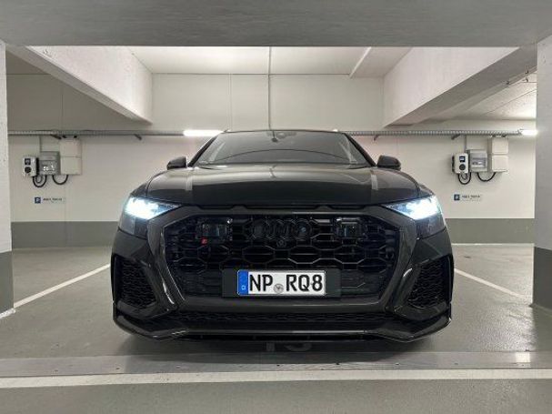 Audi RSQ8 4.0 TFSI quattro 441 kW image number 4