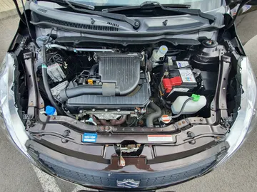 Car image 27