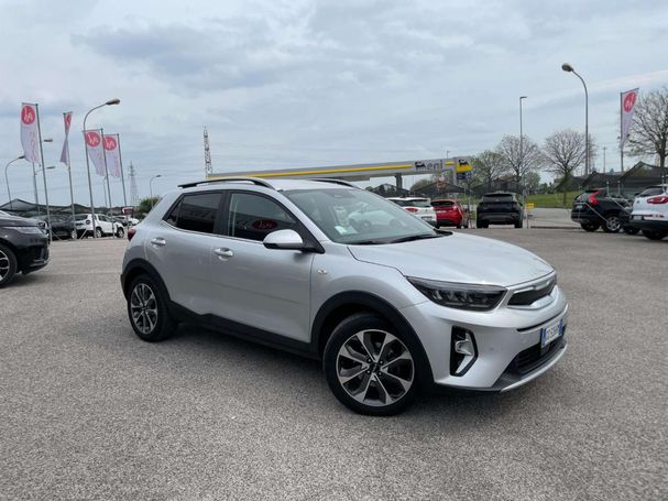 Kia Stonic 1.0 T-GDi 100 74 kW image number 2