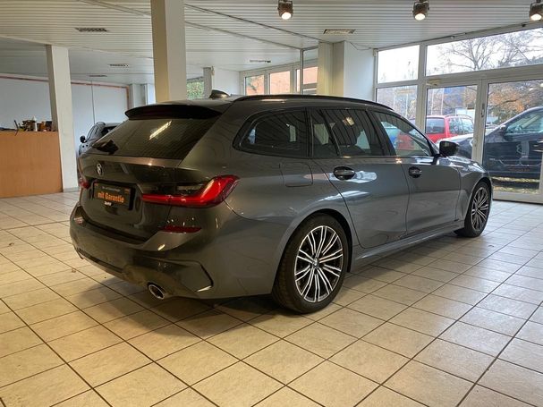 BMW 330d Touring M Sport 195 kW image number 4