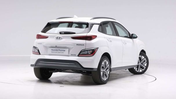 Hyundai Kona EV 150 kW image number 3