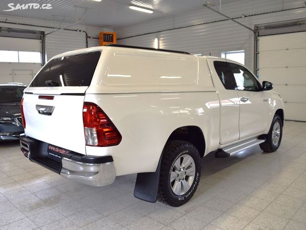 Toyota Hilux D Cab 2.4 4D 110 kW image number 5