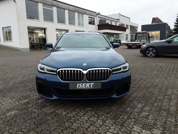 BMW 530d Touring M 210 kW image number 6