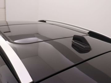 Car image 36