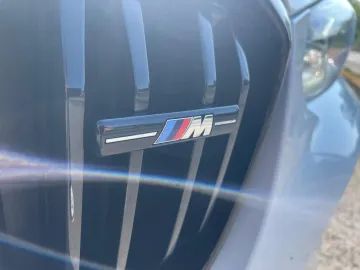 Car image 38