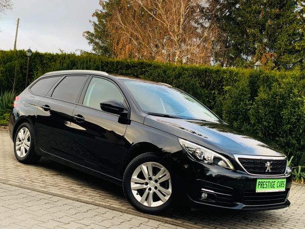 Peugeot 308 SW BlueHDi 130 Allure 96 kW image number 17