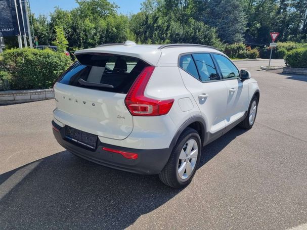 Volvo XC40 D4 AWD Geartronic 140 kW image number 9