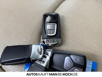 Car image 34