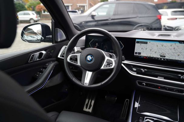 BMW X5 50e xDrive 360 kW image number 23