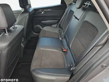 Car image 35