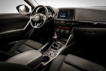 Car image 4