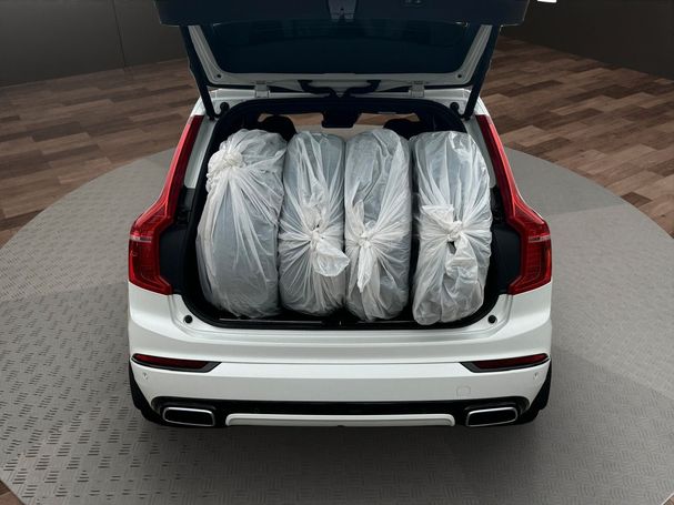 Volvo XC90 AWD 173 kW image number 9