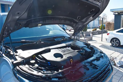 Car image 33
