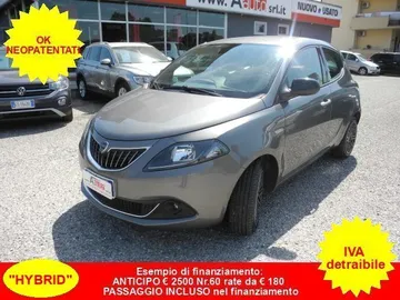 Car image 1