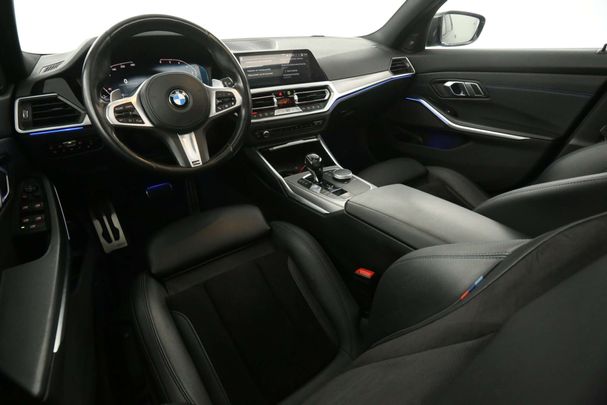 BMW 320d Touring 140 kW image number 35