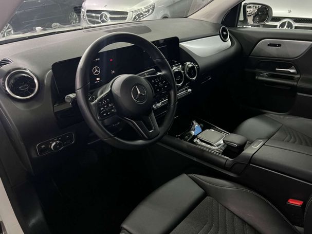 Mercedes-Benz GLA 250 e 160 kW image number 20