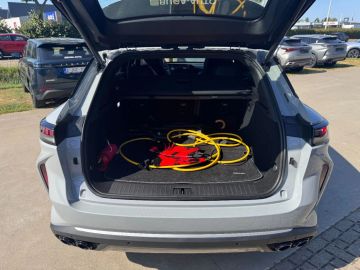 Car image 36
