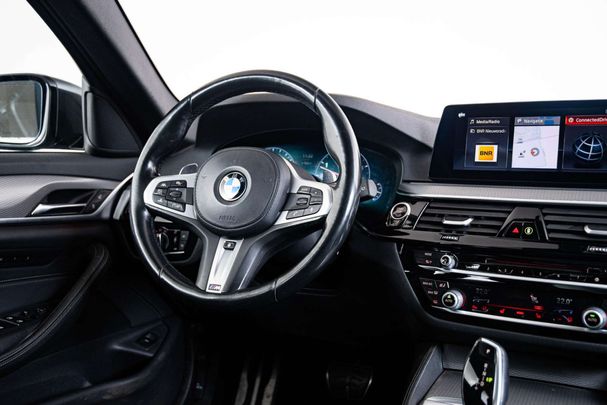 BMW 540i Touring xDrive 250 kW image number 37