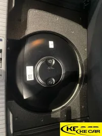 Car image 27