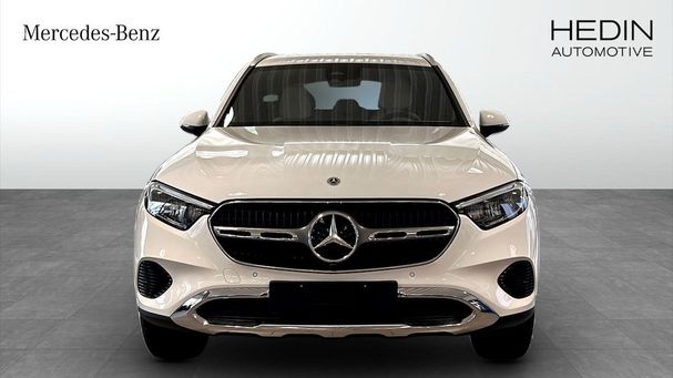 Mercedes-Benz GLC 300 e Avantgarde Advanced Plus 230 kW image number 8