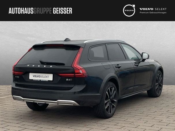 Volvo V90 Cross Country AWD B4 145 kW image number 7