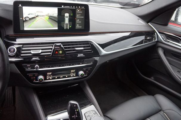 BMW 520d Touring 140 kW image number 5