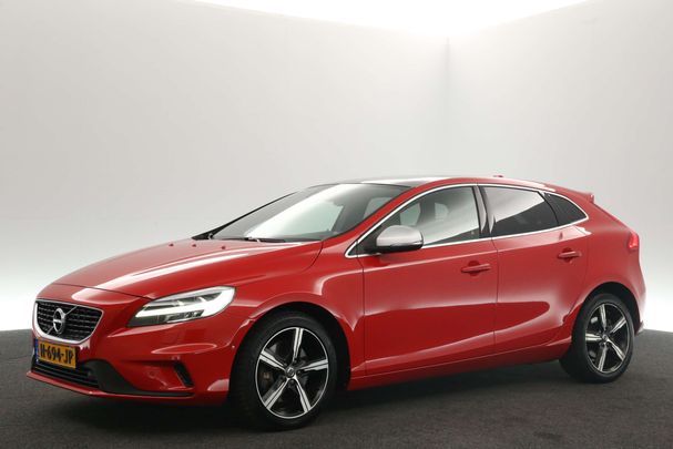 Volvo V40 T3 112 kW image number 2