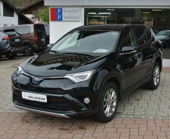 Toyota RAV 4 2.5 Hybrid Team Deutschland 145 kW image number 1