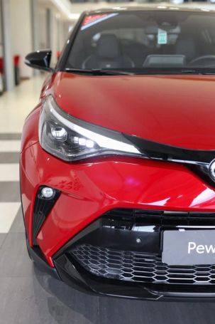 Toyota C-HR 90 kW image number 9