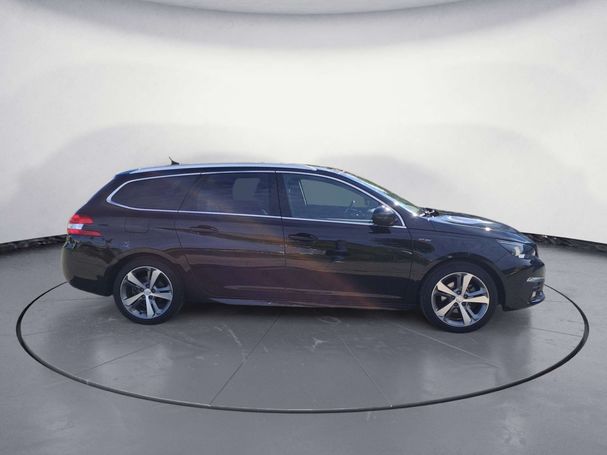 Peugeot 308 SW BlueHDi 130 Allure 96 kW image number 2