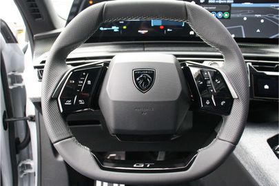 Car image 37