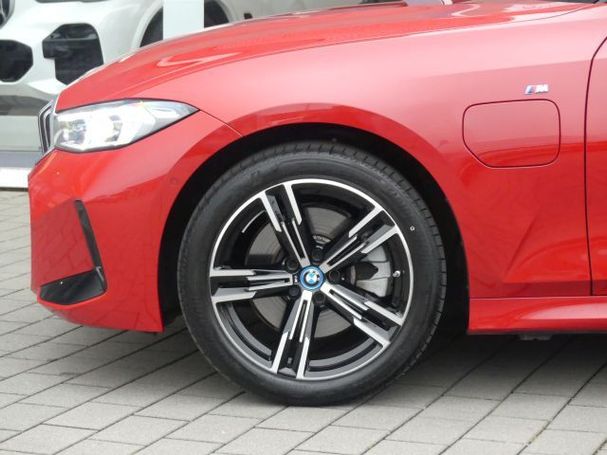 BMW 330 Touring e M 215 kW image number 5