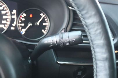 Car image 36