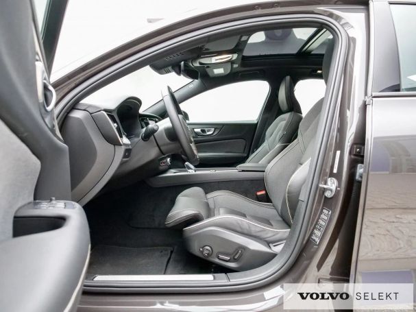 Volvo S60 AWD 184 kW image number 18