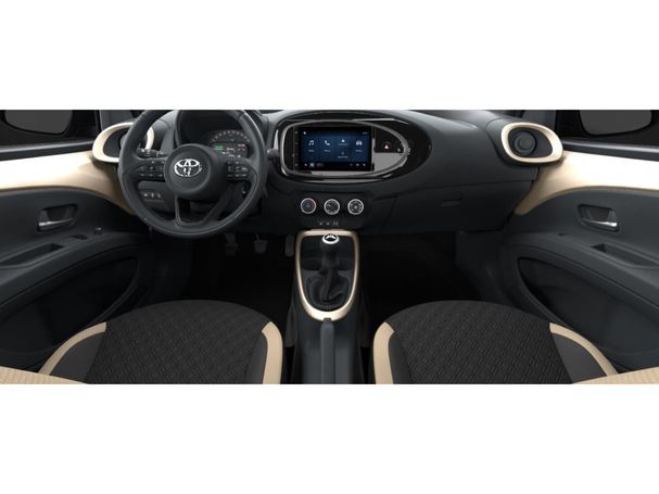 Toyota Aygo X 53 kW image number 12