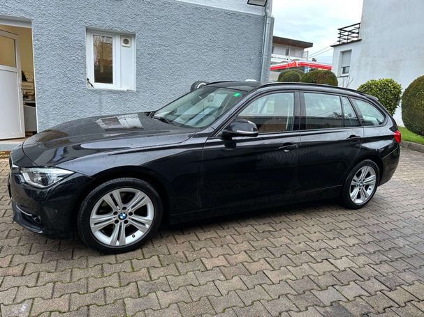 BMW 320d Touring 140 kW image number 2