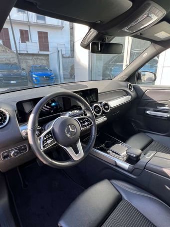 Mercedes-Benz GLB 200 d 4Matic 110 kW image number 7