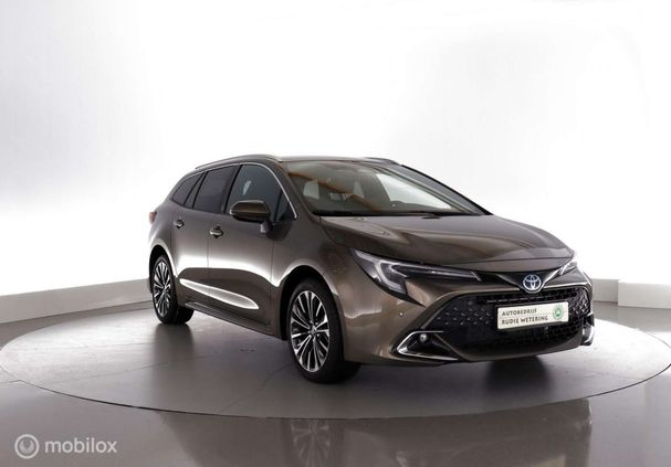 Toyota Corolla 1.8 Hybrid Touring Sports 103 kW image number 2