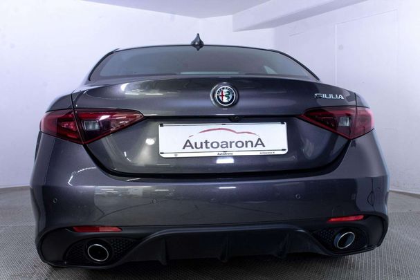 Alfa Romeo Giulia 2.2 Diesel AT8 140 kW image number 3