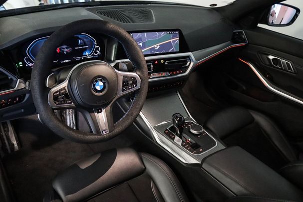 BMW 330e M Sport 216 kW image number 7