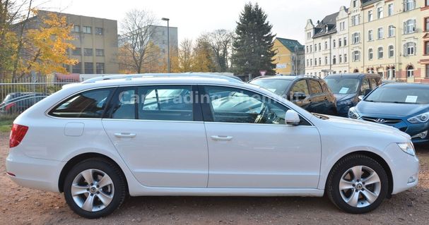 Skoda Superb Combi 2.0 TDI Ambition 103 kW image number 5