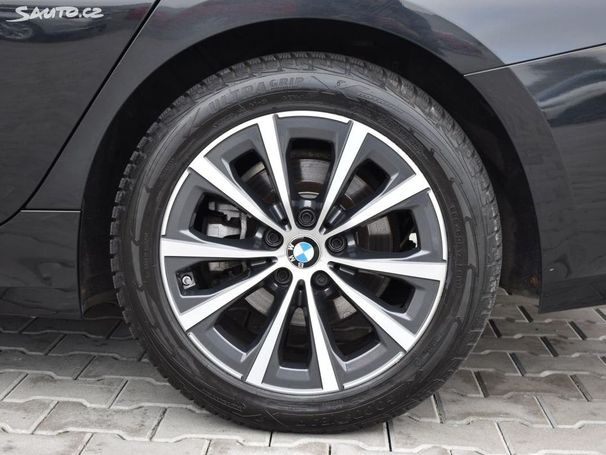 BMW 320d Touring xDrive 140 kW image number 30