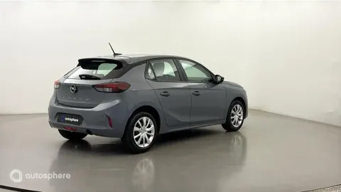 Car image 4