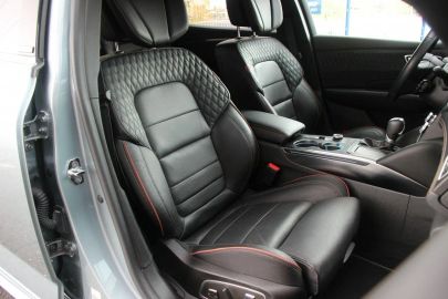 Car image 37