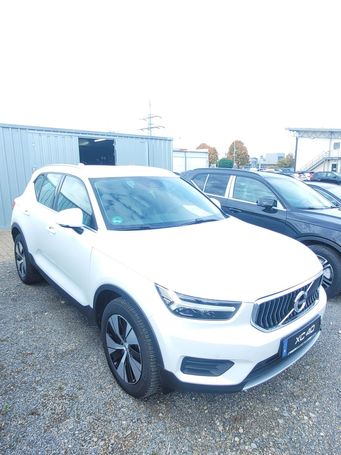 Volvo XC40 Plug-in Inscription 155 kW image number 1