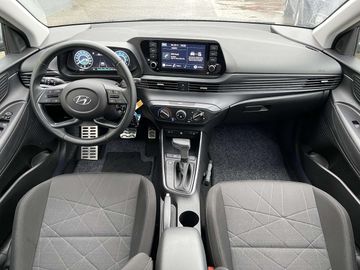 Car image 13