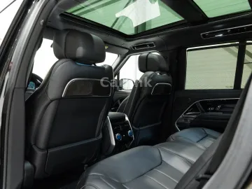 Car image 43