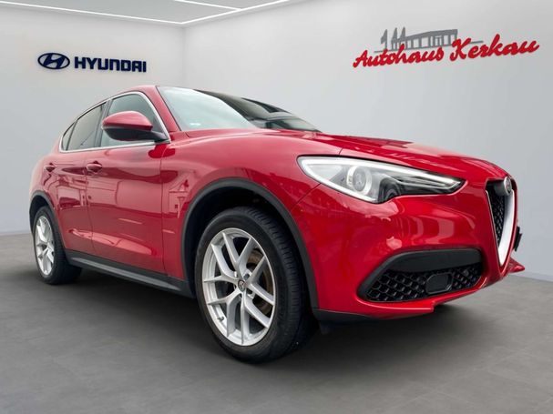 Alfa Romeo Stelvio 2.0 Turbo 16V AT8-Q4 Super 206 kW image number 2